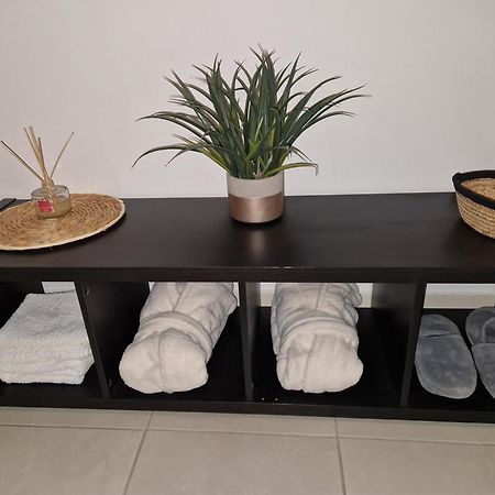 Au Spa De Llea Suite Retro Avignon Kültér fotó