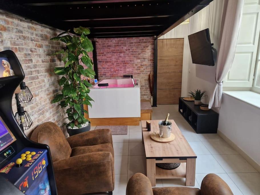 Au Spa De Llea Suite Retro Avignon Kültér fotó